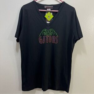 Florida Gators UF beaded “Gators” black V-neck Women short sleeve t-shirt XL-NWT